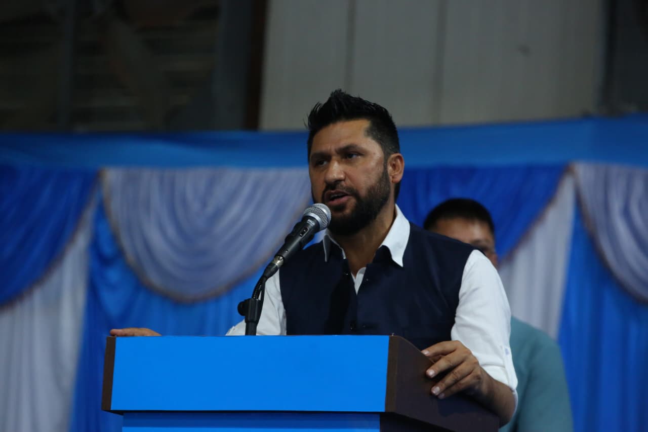 image-0